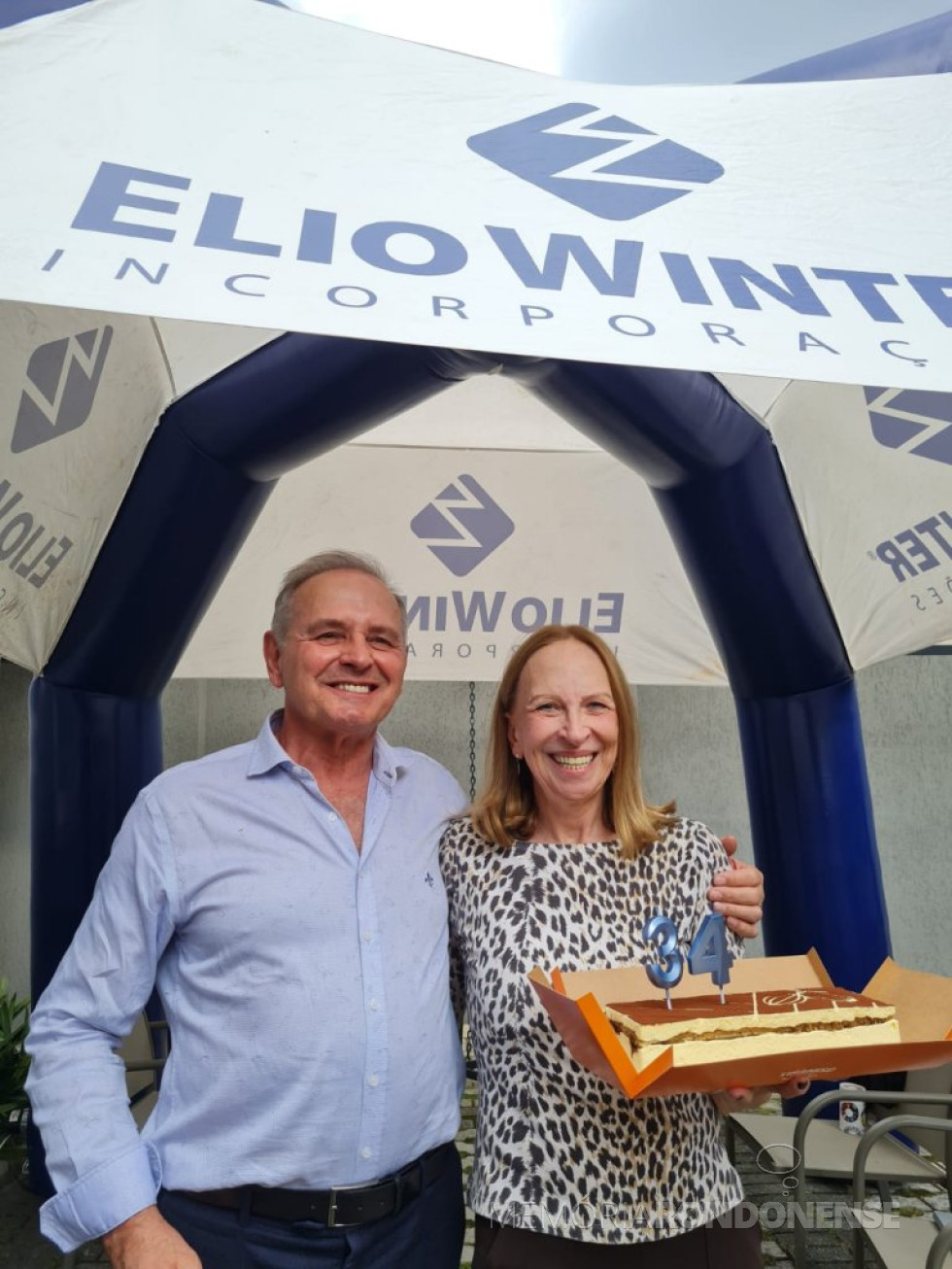 || Casal de empresários Ledi (nascida Lamb) e Elio Edvino Winter na comemoração do 34º aniversário da Incorporadora Winter, em setembro de 2023.