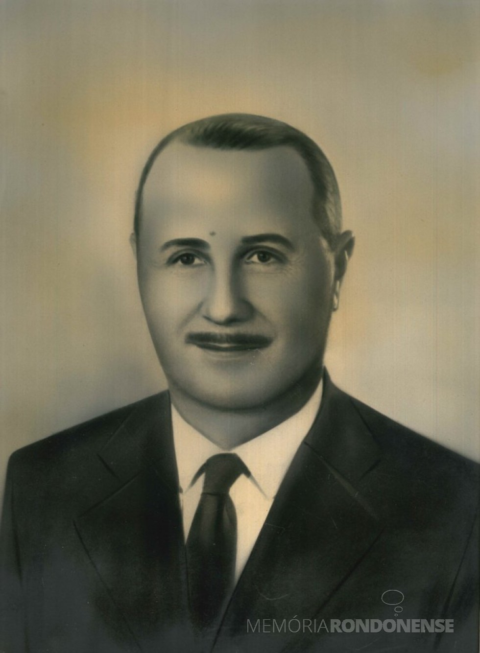 || Pioneiro Domingos Francisco Zardo eleito primeiro vereador da então vila de Toledo à Câmara Municipal de Foz do Iguaçu, em  outubro de 1950.
Imagem: Acervo Prefeitura Municipal de Palotina (PR) - FOTO 4 - 
