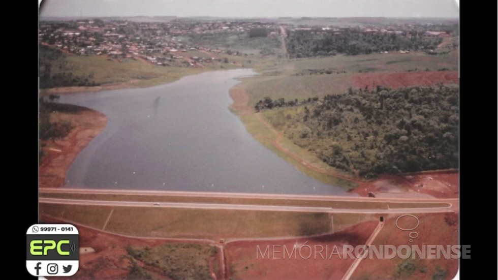 || Lago Municipal de Cascavel recém formado e inagurado em novembro de 1989.
Imagem: Catve - FOTO 16 - 