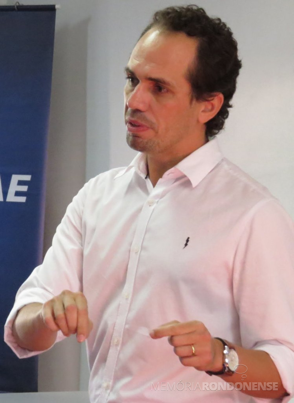 || Empresário Marcos Frazão, reeleito presidente da Associação Comercial e Empresarial de Palotina (ACIPA), em fevereiro de 2017.
Imagem: Acervo Ivanildo Cardoso - FOTO 13 -