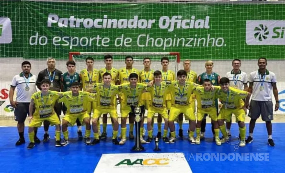 || Equipe da AACC/Marechal Cândido Rondon Su 17 que conquistou o campeonato paranaense de futasal 2023, no começo de dezembro de 2023.
Imagem: Acervo Imprensa PM-MCR - FOTO 20 - 