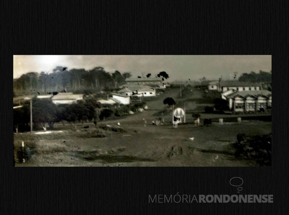 || Cidade de Missal na década de 1980, município criado em dezembro de 1981.
Imagem: Acervo Missal em Foco - FOTO 3 -