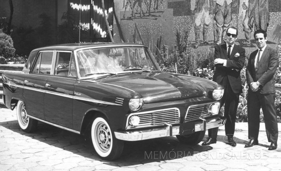 || Aero Willys 2600, modelo 1963, lançado em setembro de 1962.
Imagem: Acervo Pinterest - FOTO 11 -