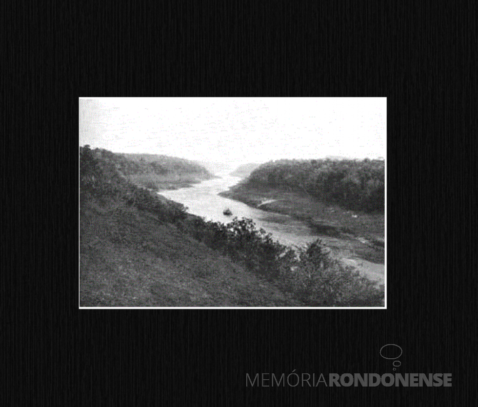 || Rio Paraná e caniôn nas proximidades do antigo Porto Britânia, em foto da década de 1920.
Imagem: Acervo Brazilain Archives of Biology and Tecnology - FOTO 14 -