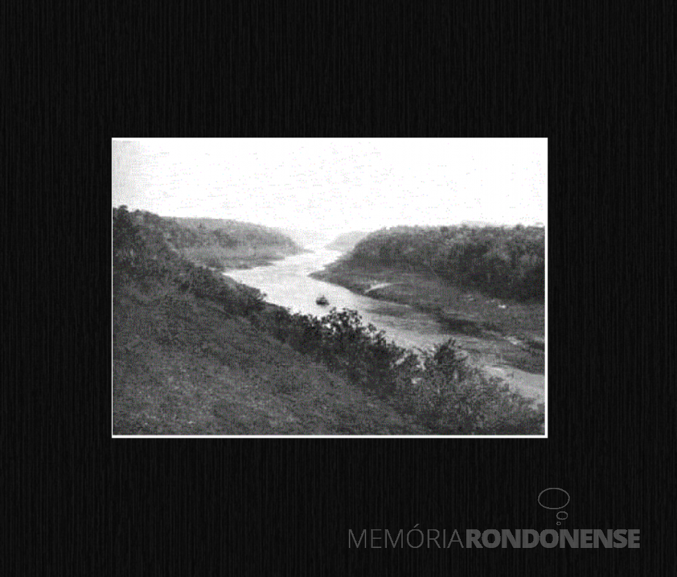 || Rio Paraná e caniôn nas proximidades do antigo Porto Britânia, em foto da década de 1920.
Imagem: Acervo Brazilain Archives of Biology and Tecnology - FOTO 11 -