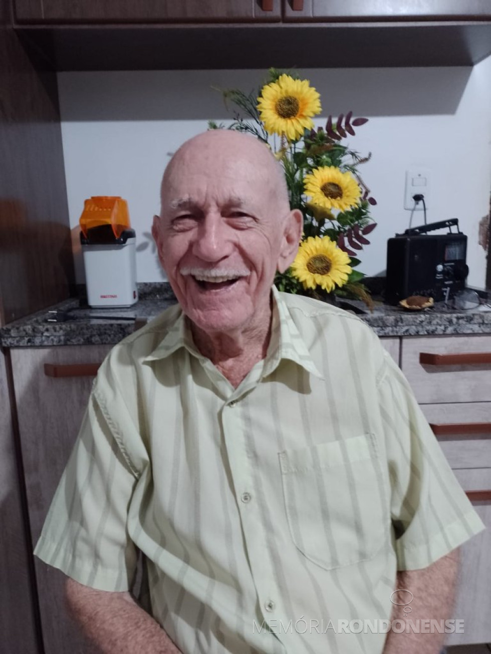 || Pioneiro rondonense Hetga Zimmermann na comemoração de seus 90 anos, em fevereiro de 2024.
Imagem: Acervo Gracielle Costa - FOTO 27 -