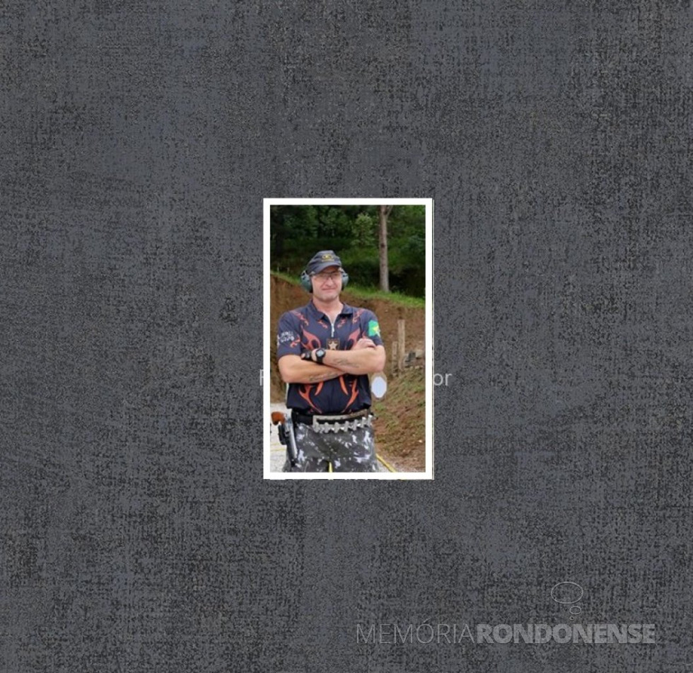 || Esportista rondonense Regis Álvaro Mensch convocado pela Confederação Brasileira de Tiro Prático para representar o Brasil em campeonato nos Estados Unidos.
Imagem: Acervo Associação Rondonense de Tiro (ATR) - FOTO 33 -