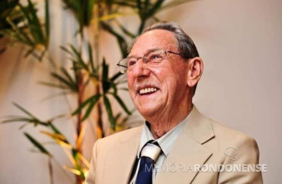 || Pioneiro rondonense Haroldo Alberto Güttges, falecido em setembro de 2015.
Imagem: Acervo da Família - FOTO 12 -