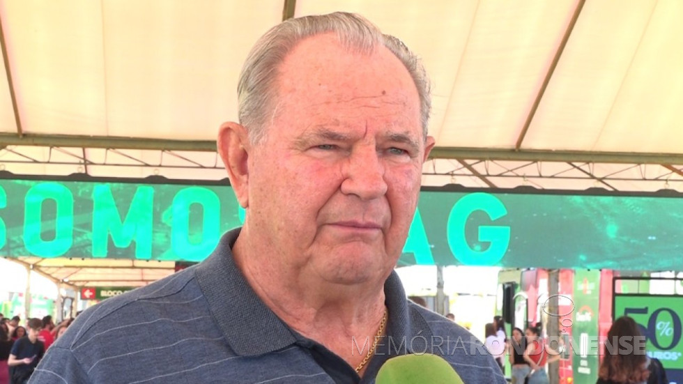 || Assis Gurgacz, o menino que resolveu não estudar e que se tornou em megaempresário na cidade de Cascavel.
Imagem: Acervo CATVE  - FOTO 48 -