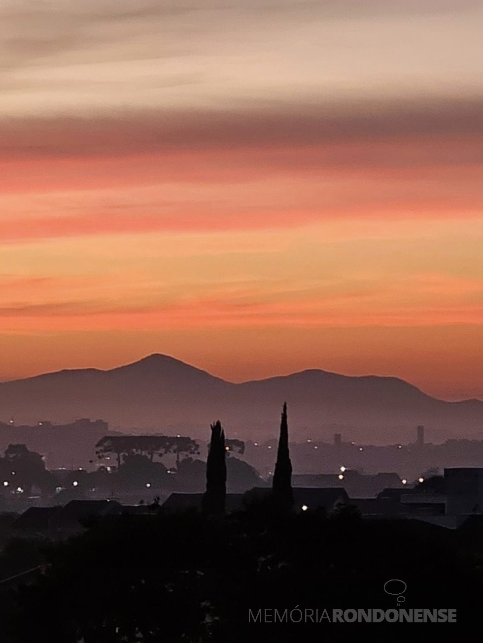 || Alvorada em Curitiba em 06 de junho de 2024.
Imagem: Acervo e crédito de Angelyna Kierdel / Facebook - FOTO 19 -
