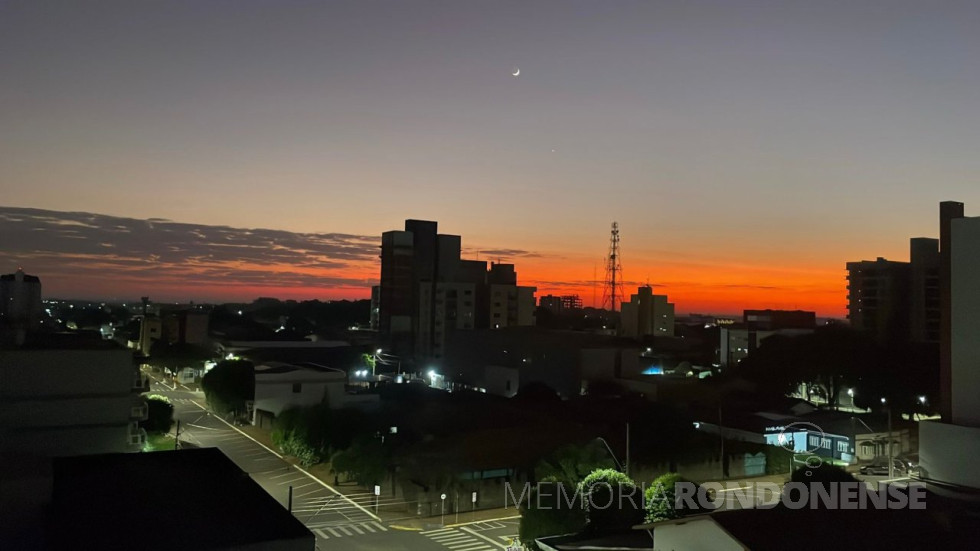 || Alvorecer em Marechal Cândido Rondon, em 03 de julho de 2024.
Imagem: Acervo e crédito de Cristiano Marlon Viteck - FOTO 20 -