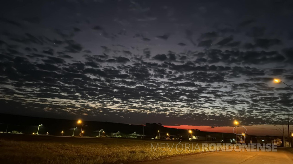 || Anoitecer na região dacidade de Cascavel (PR), em 16 de julho de 2024.
Imagem: Acervo e crédito Ailton Santos /Tarobá Cascavel / Facebook - FOTO 20 -