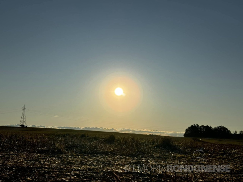 || Final de tarde na região da cidade de Cascavel (PR), em 23 de agosto de 2024.
Imagem: Acervo e crédito de Aílton Santos / Tarobá Cascavel / Facebook - FOTO 22 -