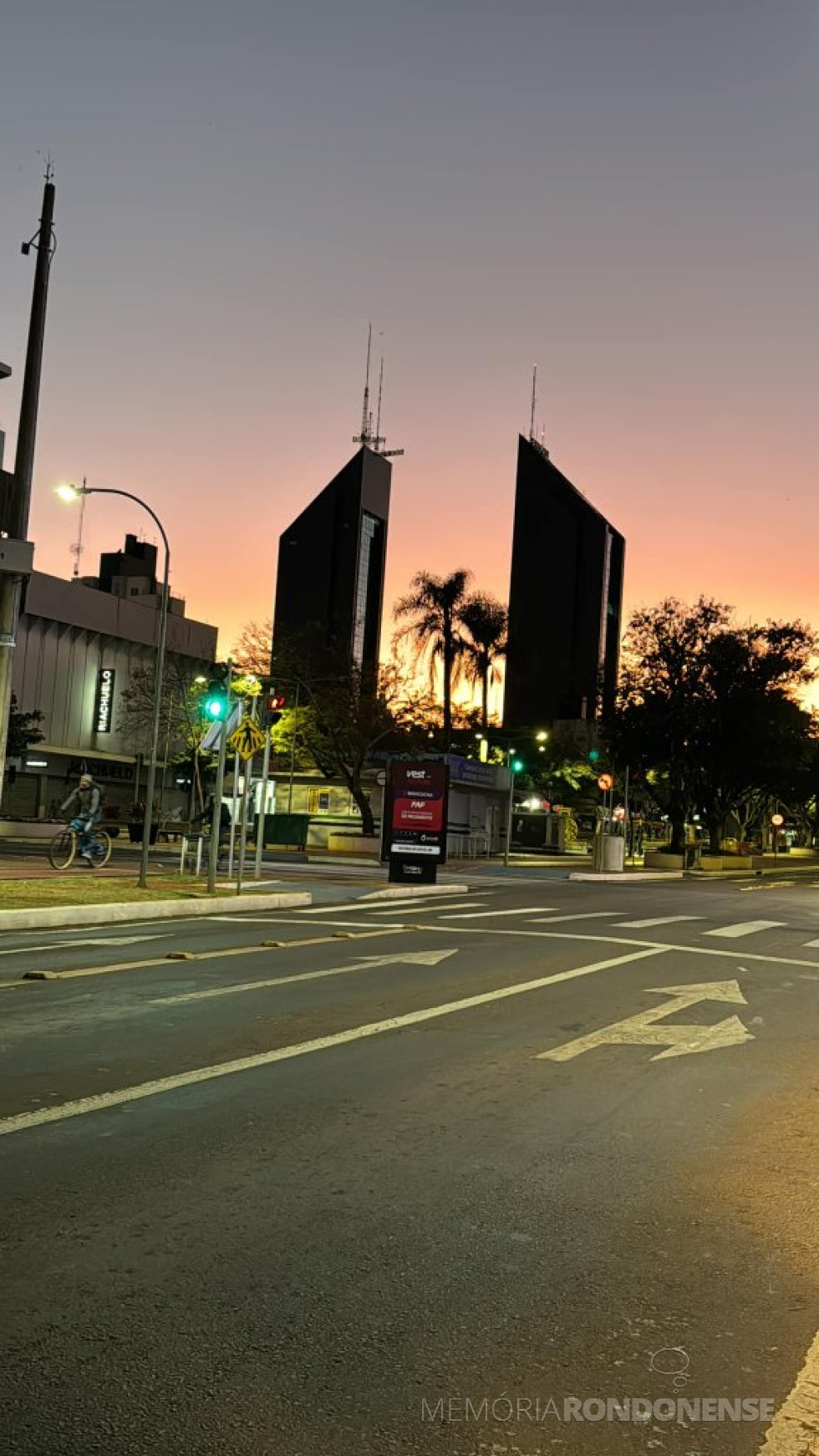 || Nasdcer do sol na cidade de Cascavel (PR), em 27 de agosto de 2024.
Imagem: Acervo e crédito de Aílton Santos / Tarobá Cascavel / Facebook - FOTO 35 -