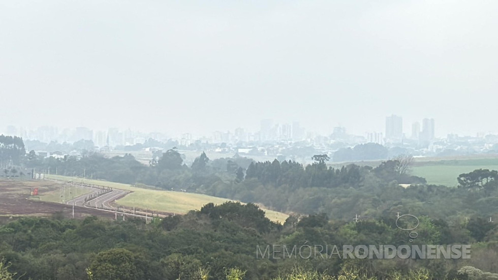 ||  Final da tarde na cidade de Cascavel (PR), em 14 de setembro 2024.
Nota-se que as precipitações pluviométricas durante o dia não conseguiram dissipar a névoa de fumaça no Oeste do Paraná.
Imagem: Acervo e crédito de Aílton Santos / Tarobá Cascavel / Facebook - FOTO 29 -