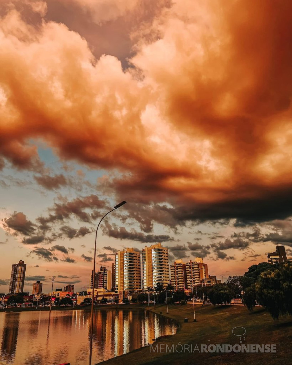|| Final de tarde fotografado desde o Lago Municipal de Toledo, no Parque Ecológico Diva Paim Barth, em 29 de novembro de 2024.
Imagem: Acervo e crédito Joder Photographia / Facebook  - FOTO 36 -