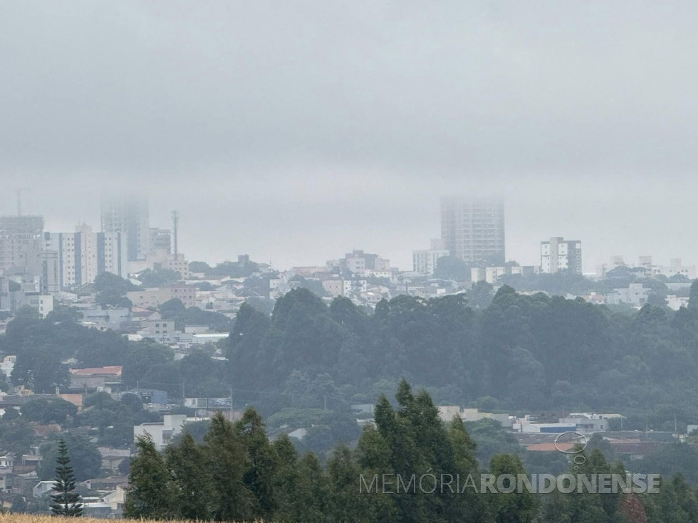 || Amanhecer na cidade de Cascavel (PR), em 20 de janeiro de 2025.
Imagem: Acervo e crédito Aílton Santos / Tarobá Cascavel / Facebook - FOTO 33 -
