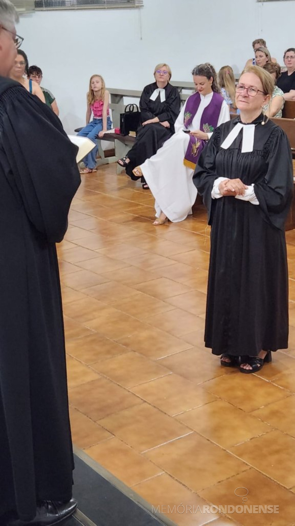 || Pastora Sonia Luiza Ebert, instalada na Paróquia de Pato Bragado (IECLB), em final de março de 2025.
Imagem: Acervo da Paróquia / Facebook - FOTO 32 -