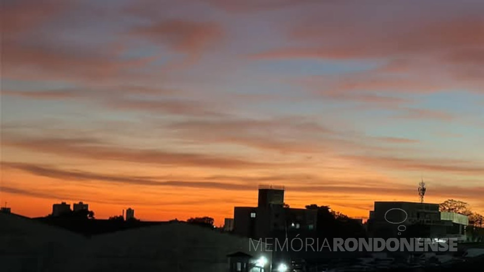 || Amanhecer na cidade de Cascavel (PR), em 25 de maio de 2025.
Imagem: Acervo e crédito de Aílton Santos / Tarobá News / Facebook - FOTO 29 -