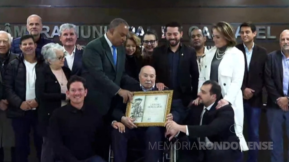 || Fidelcino Toletino agraciado o com título de