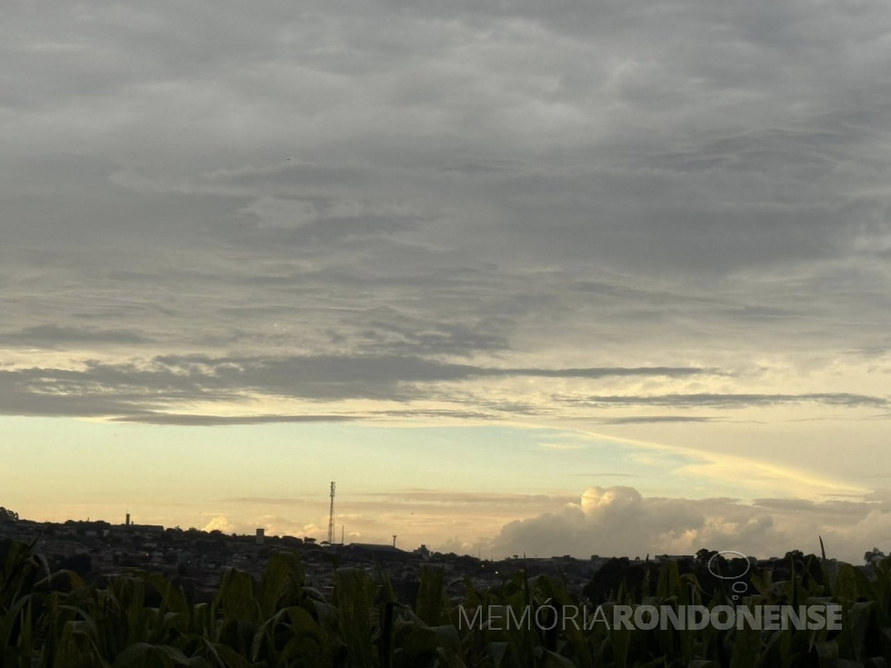 || Final da tarde na cidade de Cascavel (PR), em 19 de junho de 2025.
Imagem: Acervo e crédito Ailton Santos / Tarobá Cascavel / Faceboo - FOTO 32