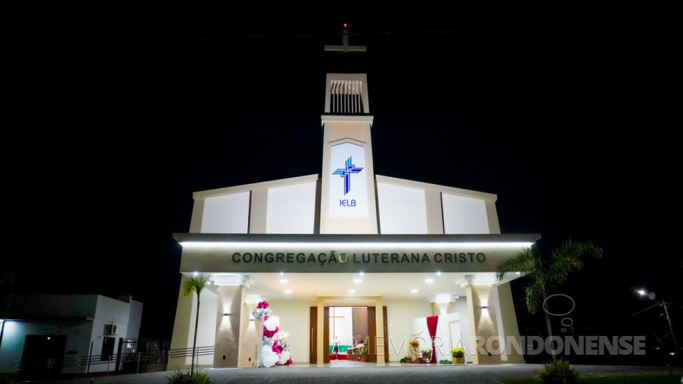 || Decoração alusiva aos 70 anos do Colégio Luterano Rui Barbosa, no hall de entrada da igreja da Congregação Cristo, em 02 de julgo de 2025.
Imagem: Acervo do Colégio referenciado - FOTO 51 -