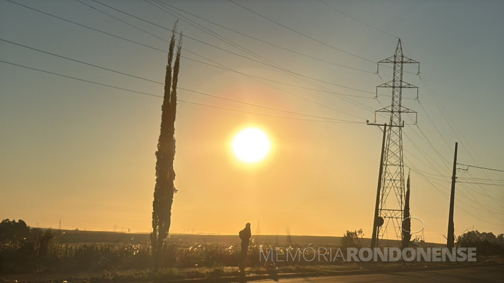 || Pôr do sol na região da cidade de Cascavel (PR), em 18 de julho de 2025.
Imagem: Acervo Ailton Santos / Tarobá Cascavel / Facebook - FOTO 26 -