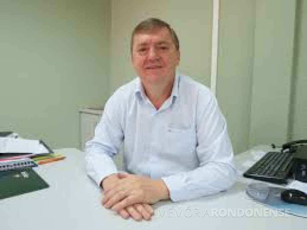 || Rondonense Celito Rauber que assumiu a gerência da agência do Sicoob Confinaça na cidade de Quatro Pontes, em junho de 2025.
Imagem: Acervo O Presente - FOTO 28 -