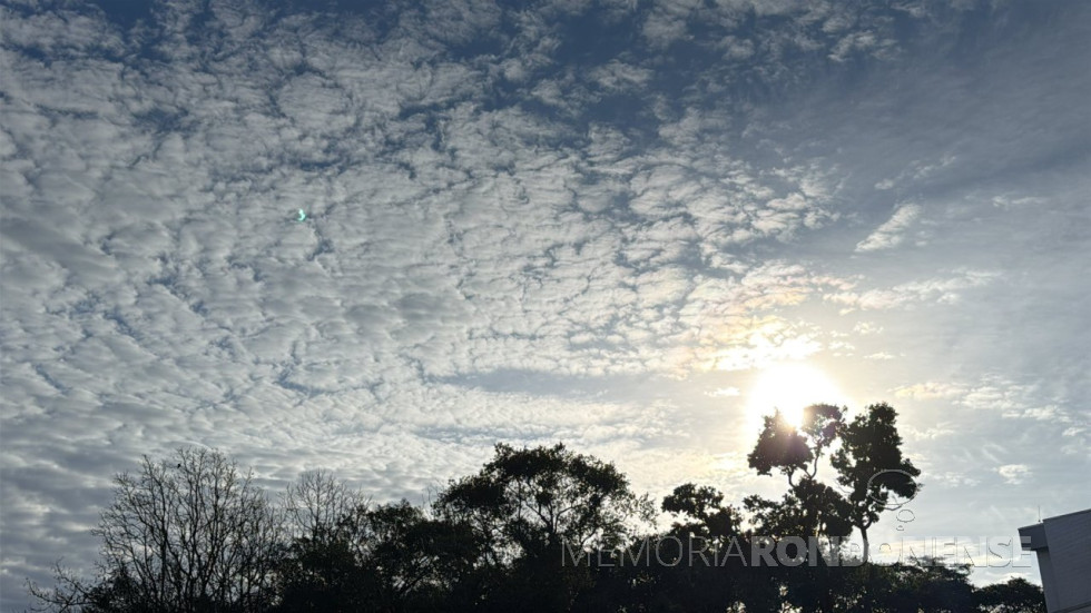 || Pôr do sol na região de Cascavel (PR), em 07 de agosto de 2025.
Imagem: Acervo de Aílton Santos / Tarobá Cascavel / Facebook - FOTO 28 -
