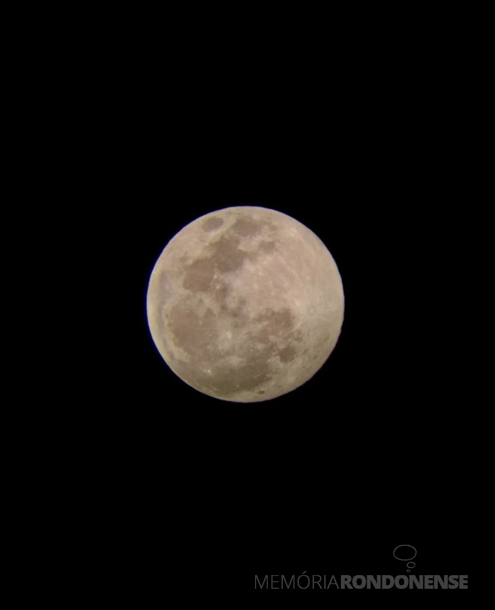 || Lua cheia fotografada pelo rondonense Guilherme Favarin Hollmann, com equipamento telescópico, em 06 de outubro de 2025. -- FOTO 48 -