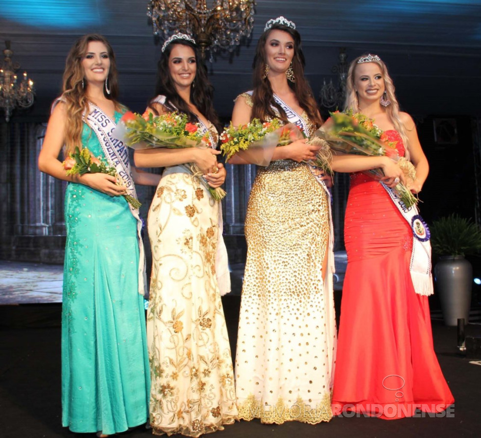 || Misses Pato Bragado 2018/2019. 
Da esquerda a direita: Miss Fotogenia e Miss Simpatia, Mirelly Bianchin; 2ª Miss, Amanda Luana Borger; Miss Pato Bragado, Louise Andressa Eggers Schneider; e 3ª Miss, Valéria Maria Weiler. 
Imagem: Acervo Imprensa PM-Pato Bragado - FOTO 16 -