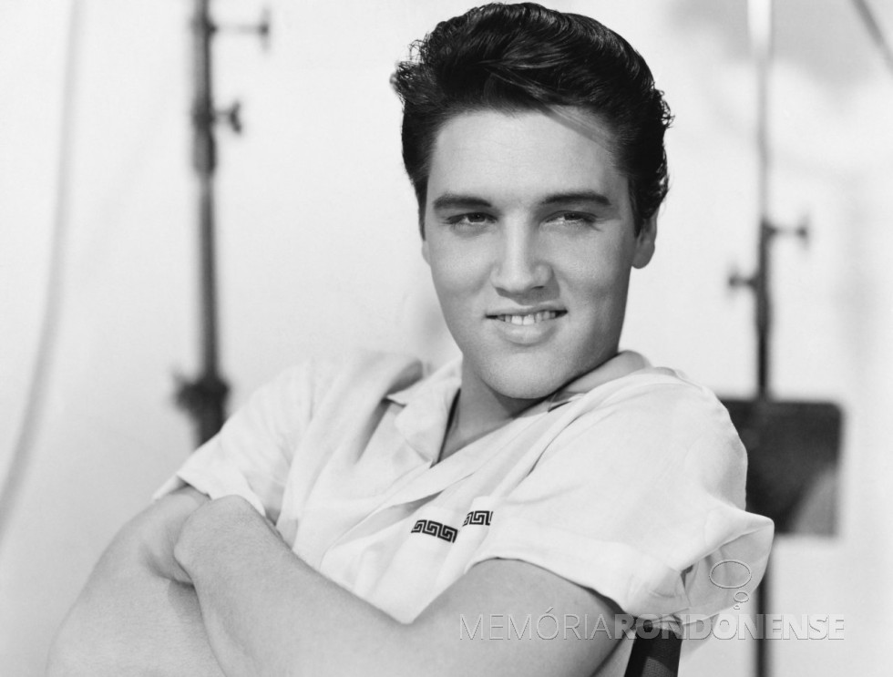 || Cantor e compositor Elvis Presley, falecido em agosto de 1977.
Imagem: Acervo Timbaú - FOTO 8 -
