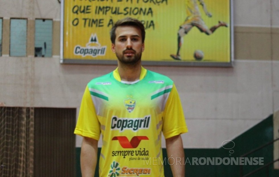 || Ala esquerda Thiago Bissoni que deixou a equipe da Copagril Futsal, em 31 de agosto de 2016. Imagem: Acervo AquiAgora.net - FOTO 19 - 
