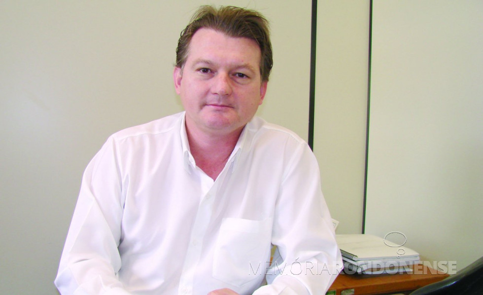 || Professor pós-doutorado Edson Luis Leismann que assumiu como diretor-geral do Hospital Universitário do Oeste do Paraná (HUOP), no começo de agosto de 2018. 
Imagem: Acervo O Presente - FOTO 20 -