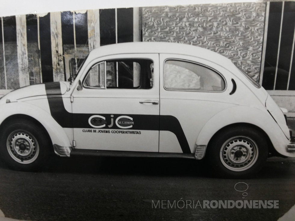 || Primeiro veículo colocado pela Copagril  para atendimento aos Clubes de Jovens Cooperativistas, agora Clubes de Jovens da Copagril. 
Imagem: Acervo Comunicação Copagril - FOTO 7 -