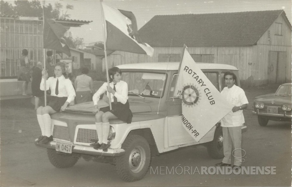 || Dr. Miguel Patiño Cruzatti, primeiro presidente do Rotary Clube, participando das comemorações do Sesquicentenário da Independência, em 1972, na sede municipal de Marechal Cândido Rondon. 
Imagem: Acervo Valdir Sackser