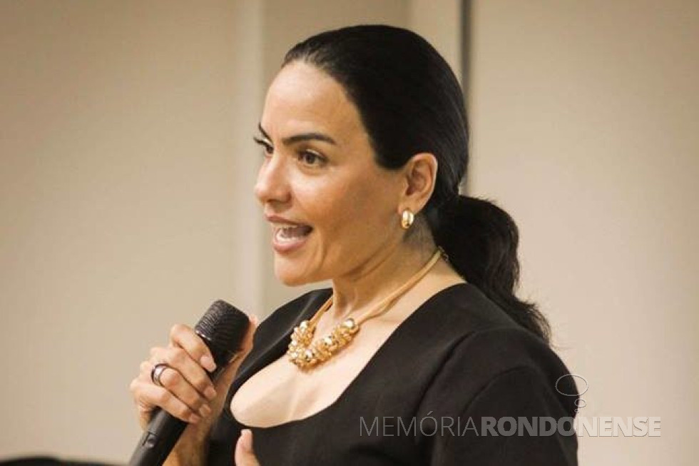 || Master coach Hivonete Piccoli que palestrou em Marechal Cândido Rondon, no começo de março de 2019.
Imagem: Acervo O Presente - FOTO 22 -