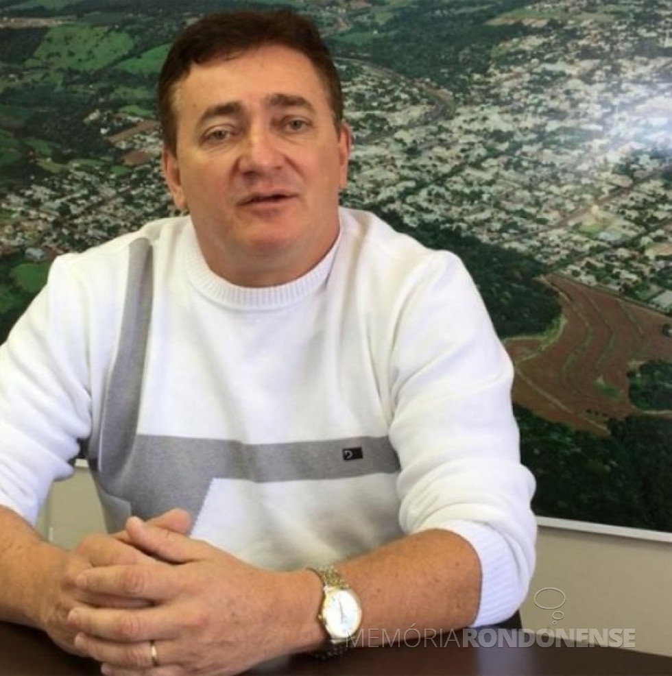 || Rineu Menoncin (Teixeirinha), prefeito municipal de Matelândia, empossado como presidente da AMOP em março de 2017.
Imagem: Acervo ClicParaná - FOTO 9 -