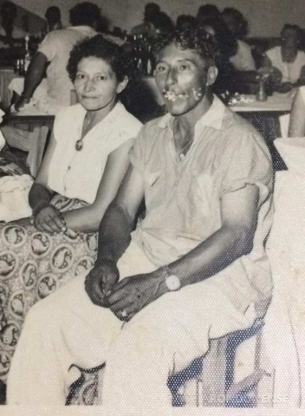 || Rondonense Conceição (nascida Sobreira) Vasques com o esposo Miguel Arcanjo Vasques.
Ela faleceu em janeiro de 1982.
Imagem: Acervo Isa Schneider - FOTO 5 - 