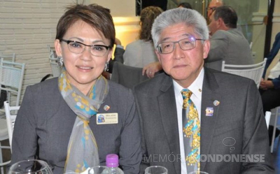 || Casal Eduardo Katsusi Toshimitsu e esposa Hilaide, ele governador do Distrito 4640, do Rotary Clube.
Imagem: Acervo Central Cultural - FOTO 15 -