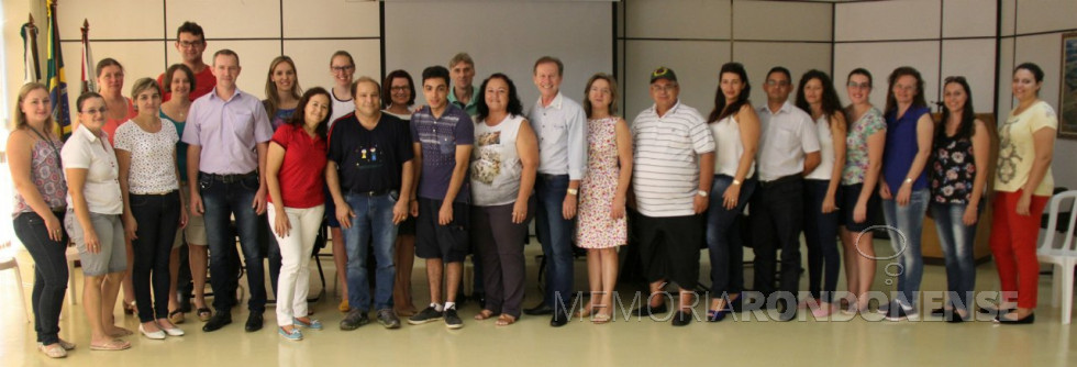 || Composição do conselho do FUNDEB que tomou posse em abril de 2016.
Imagem: Imprensa PM-MCR - Crédito: Ademir Herrmann - FOTO 21 -