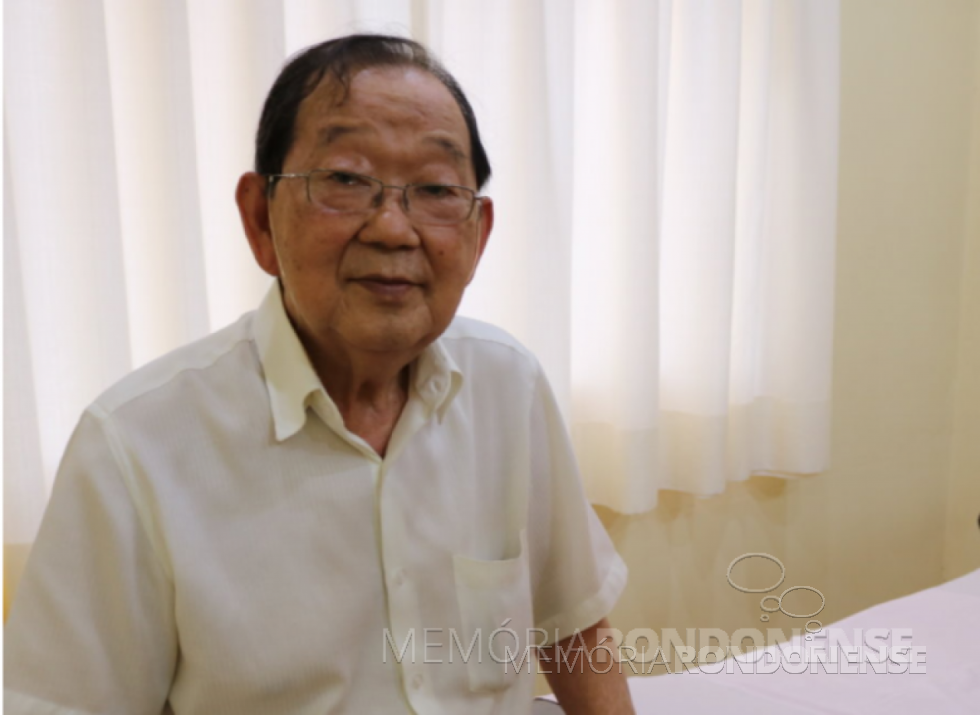 || Médico rondonense Helio Hidetoshi Sakuragui, primeiro descendentes de japoneses a fixar residência em Marechal Cândido Rondon.
Imagem: Acervo Memória Rondonense/O Presente - FOTO 4 -
