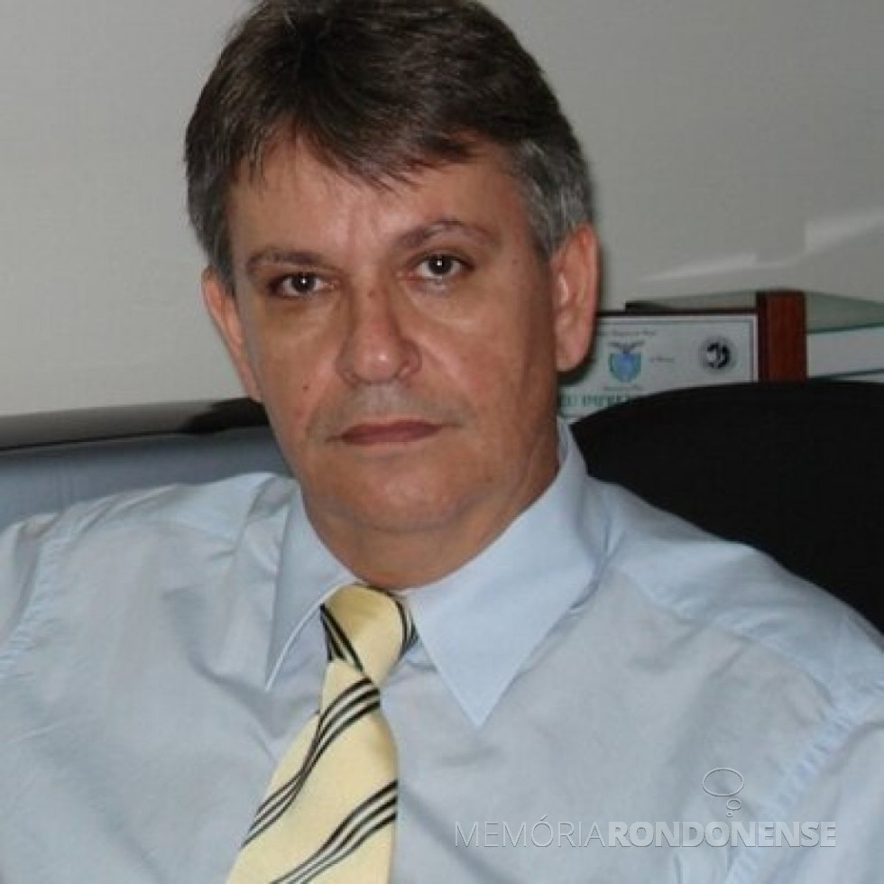 || Advogado Oscar  Nasighil, lançado pré-candidato do PP às eleições municipais de Marechal Cândido Rondon de 2010. 
Imagem: Acervo pessoal - FOTO 20 -
