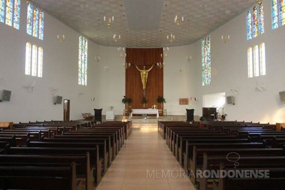 || Interior da Igreja Matriz Sagrado Coração de Marechal Cândido Rondon. 
Imagem: Acervo Harto Viteck - FOTO 8 -