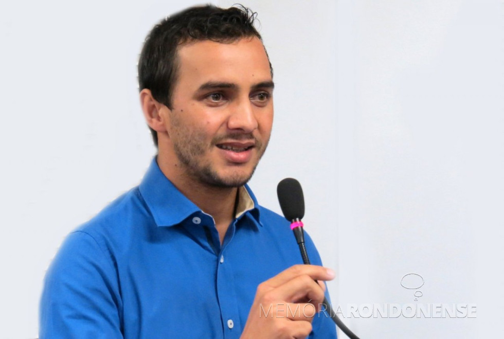 || Vereador Ronaldo Pohl que se desligou do grupo de situação do prefeito municipal Marcio Rauber , em agosto de 2017.
Imagem: Acervo Portal Rondon - FOTO 9 -