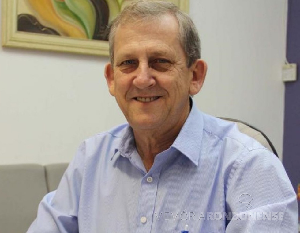 || Vereador Arnildo Rieger eleito presidente da Câmara Municipal de Pato Bragado, em dezembro de 2002.
Imagem: Acervo - Imprensa - PM Pato Bragado - FOTO 9 -