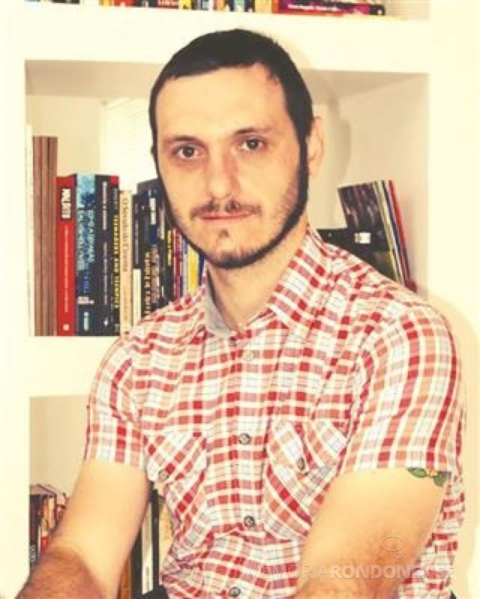 || Jornalista Cristiano Marlon Viteck criador e apresentador do programa 