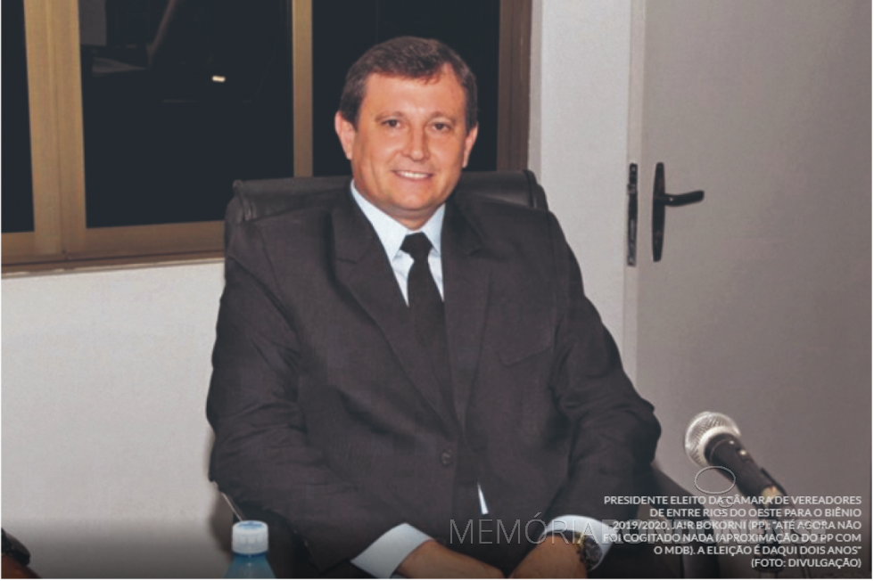 || Vereador Jair Bokorni eleito presidente da Câmara Municipal de Entre Rios do Oeste para o biênio 2019/2020. 
Imagem: Acervo O Presente - FOTO 16 -
