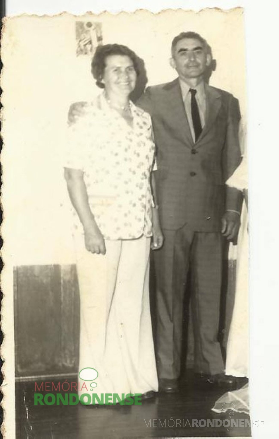 || Leopoldo José Witeck  e esposa Hilda (ambos falecidos e sepultados no cemitério público de Marechal Cândido Rondon), ele nascido em 06 de agosto de 1922, em Montenegro, RS.
Imagem: Acervo da Família - FOTO 4 -
