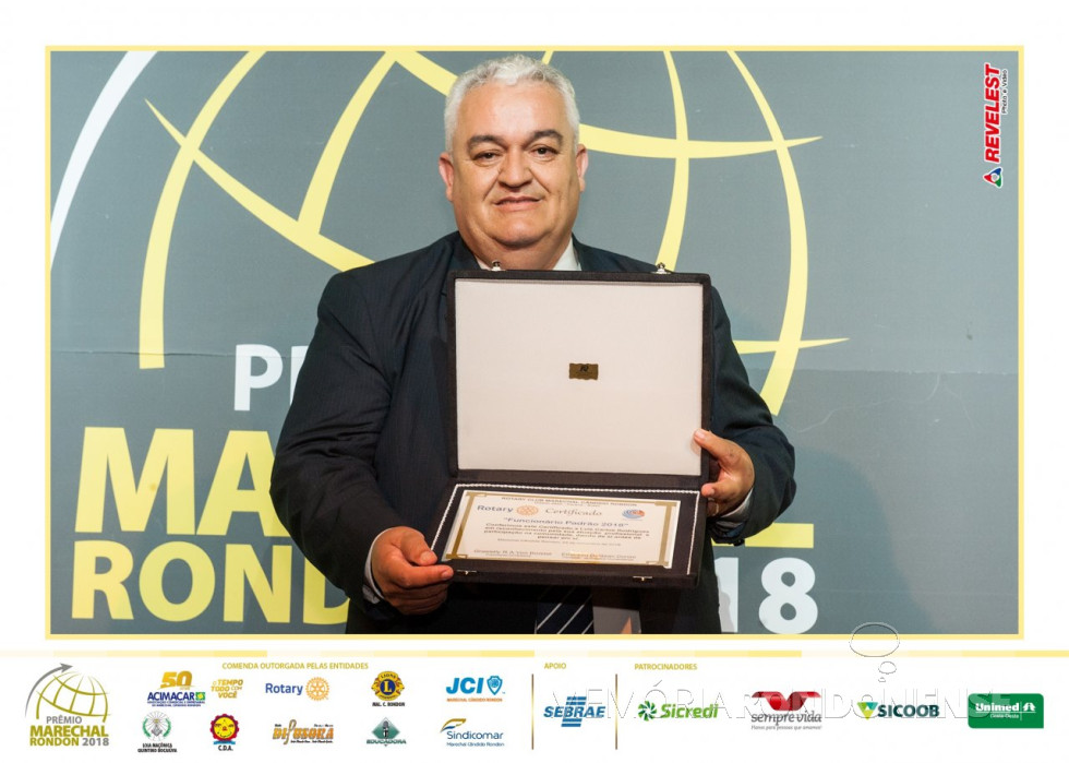 || Luiz Carlos Rodrigues - Funcionário Padrão 2018 de Marechal Cândido Rondon, agraciado em novembro de 2018.
Imagem: Acervo Comunicação Copagril - FOTO 11 -